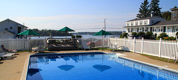 Ocean Point Inn and Resort Pool